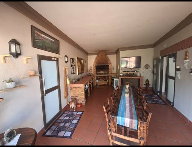 4 BEDROOM FREEHOLD FOR SALE IN ASTON MANOR